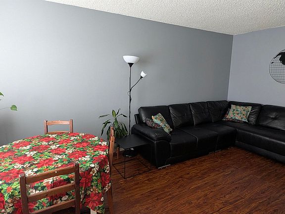 3rd image of 16344 109th St NW #104