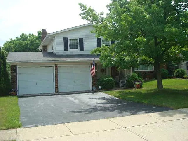6274 Moundview Pl photo 1