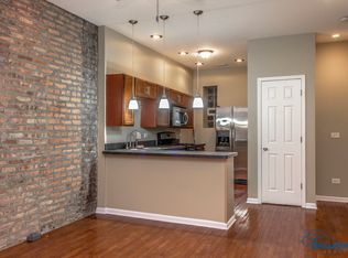 5723 S Prairie Ave #3N, Chicago, IL 60637