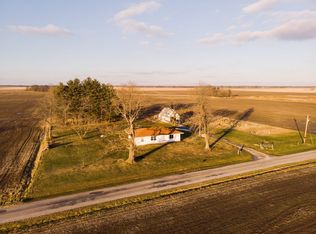 2859 E 700th Ave, Farina, IL 62838
