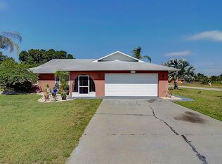 1082 Canal Ter NW, Port Charlotte, FL 33948