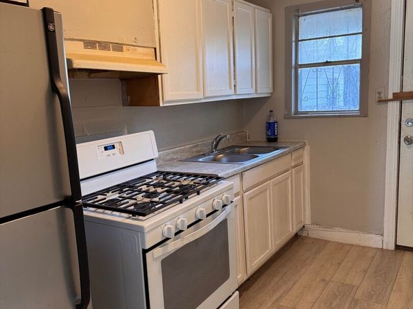 san-antonio-texas-169123930 picture