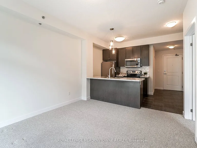 2486 Old Bronte Rd #402 — Photo 9
