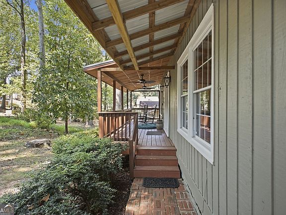 4th image of 2867 Bob White Dr