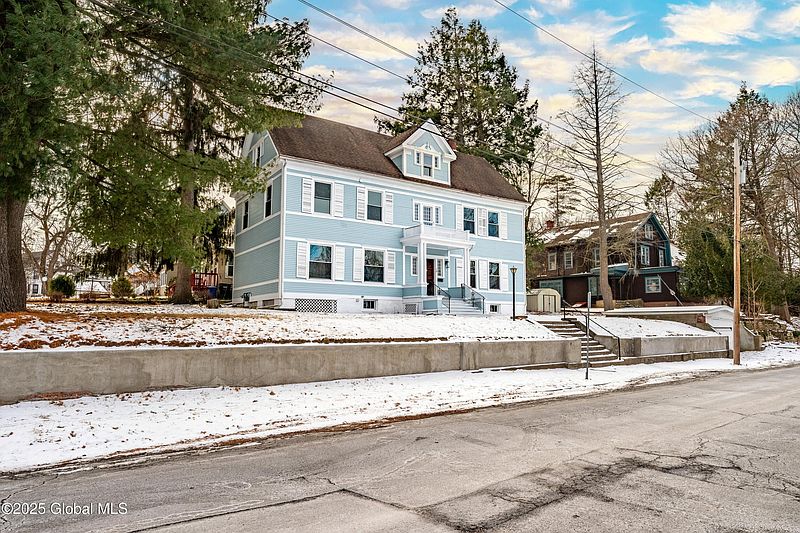 2nd image of 28 Locust Avenue