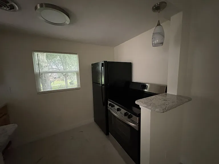 526 S Palmetto Ave — Photo 4