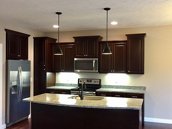 2nd image of 1634 Breezy Creek Dr
