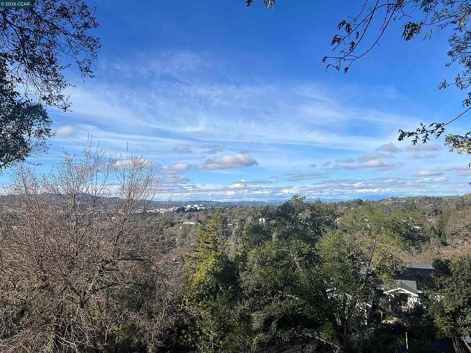 2nd image of 138 Rudgear Dr