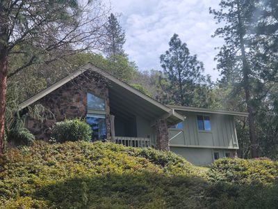 1630 NE Terrace Dr, Grants Pass, OR, 97526