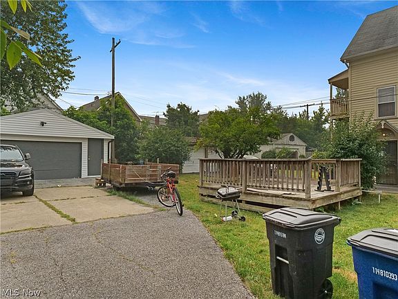 4th image of 3713 E 153rd St