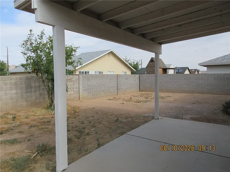 3615 N Willow Rd — Photo 11