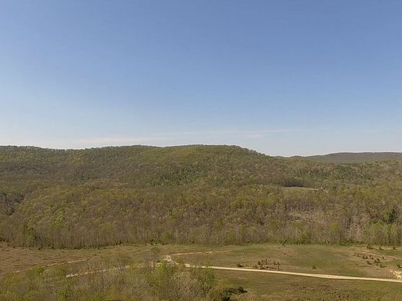 5th image of 29 & 30 Bear Hollow Ln
