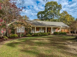 5526 Crescent Ln, Memphis, TN 38120