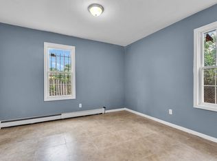 568 Grove St #1, Irvington, NJ 07111
