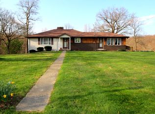 121 Duzyk Ln, RUFFSDALE, PA 15679