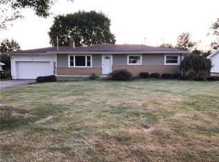 8492 Van Dr, Poland, OH