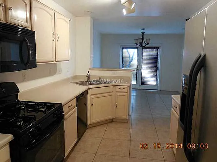 461 Temple Canyon Pl — Photo 7