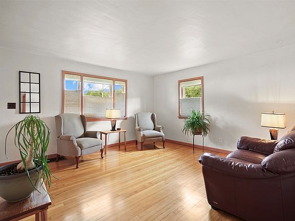 4th image of 612 N Duane Ave