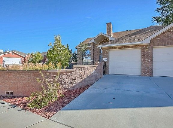 3rd image of 4500 Yucca Hills Ct NW