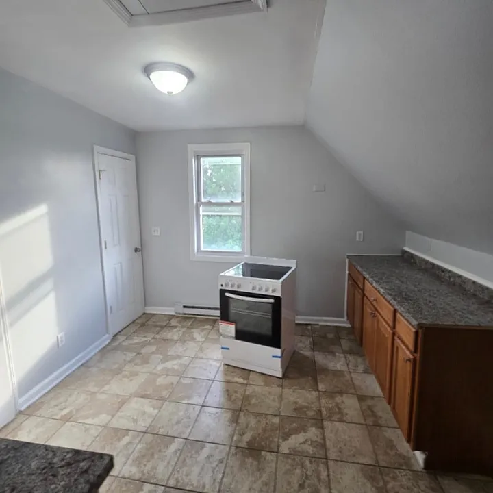 334 Fulton St #3L