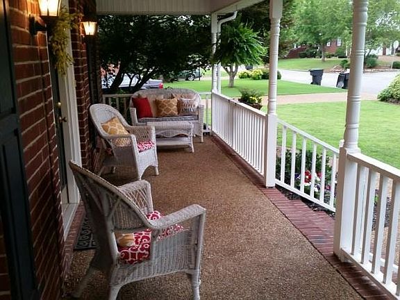 5th image of 2429 Franklin Ln
