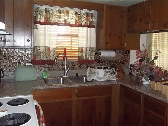 4th image of 2763 NW Nash Rd
