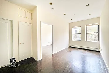 Rented by Warburg