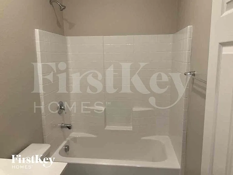 1509 Deep Valley Ave — Photo 12