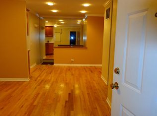 2044 Lioncrest Dr #101, Richton Park, IL