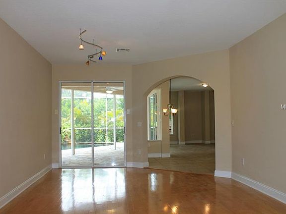 3rd image of 16134 Muirfield Dr