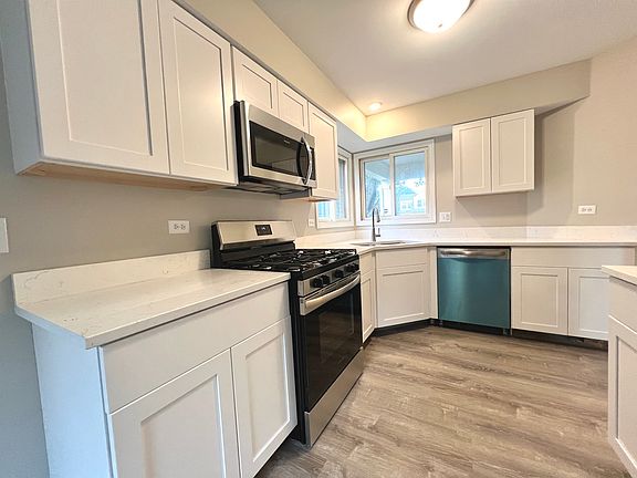 2nd image of 70 Kingsport Dr