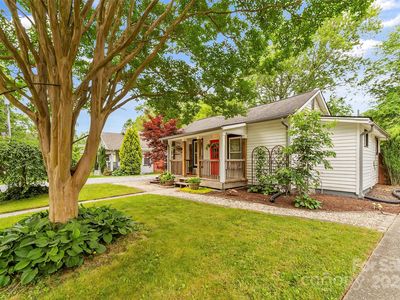 307 Spring St, Hendersonville, NC, 28739