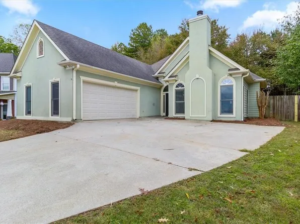 4575 Secret Cove Ct, Sugar Hill, GA 30518