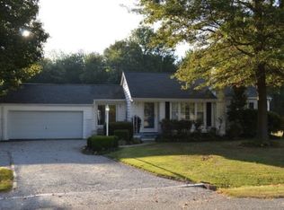 3525 Bexley Ct, Evansville, IN 47711