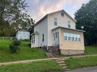 213 N Main St, Bessemer, PA 16112