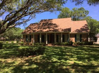 11765 Village Green Dr, Magnolia Springs, AL 36555