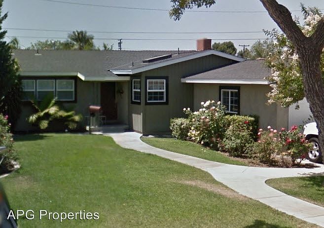 1st image of 1438 E Rosewood Ave