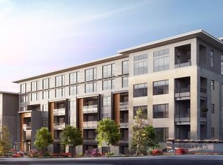 9877 University Cres #506, Burnaby, BC V5A 0E5