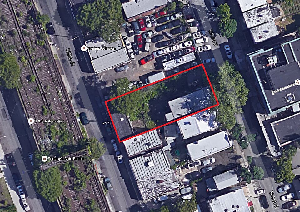 2nd image of 10350 101st St