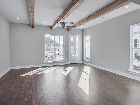 5th image of 311 Benedict Dr