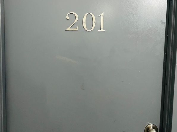 120 Chestnut St