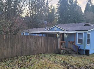 12926 S Loop View Dr, Granite Falls, WA 98252