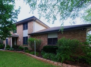 4801 Elk Ridge Rd, Lincoln, NE 68516