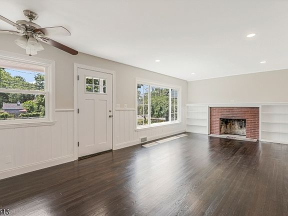 2nd image of 263 N Jackson Ave