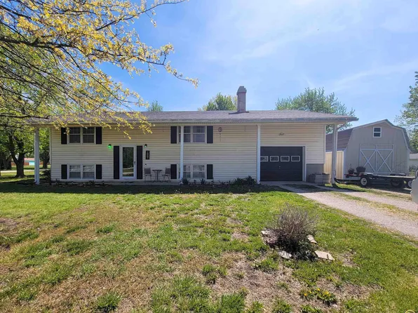 1007 5th St, Americus, KS 66835
