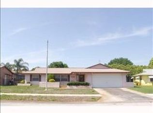 6243 Hopewell Dr, Holiday, FL 34690