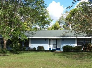 645 3rd St, Chipley, FL 32428