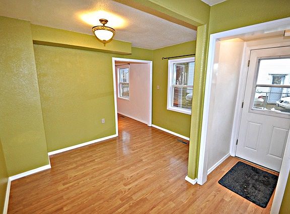 5th image of 14115 E Longfellow Ave