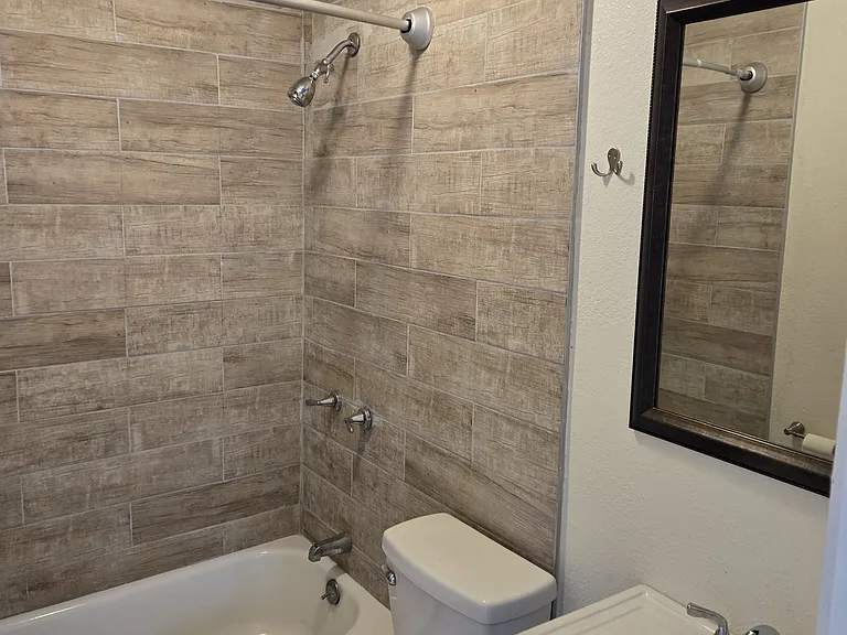 18A E 56th St #18A — Photo 18