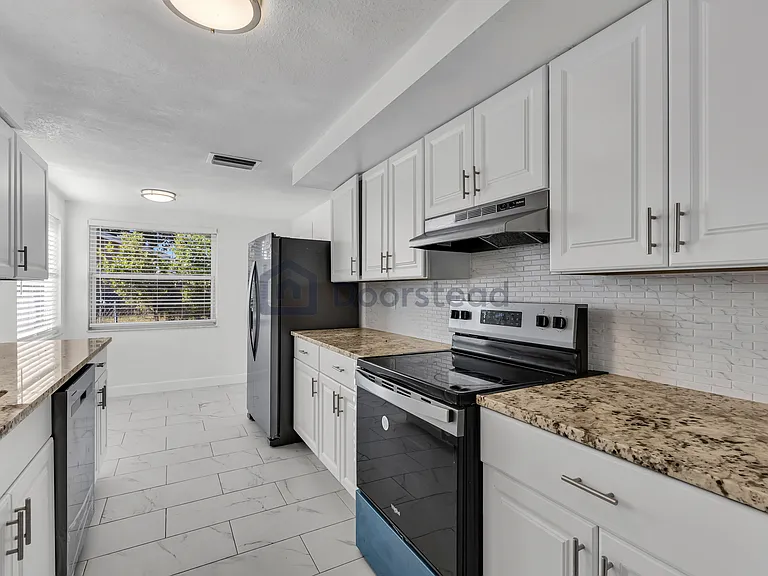 5108 Sandalwood Dr — Photo 15